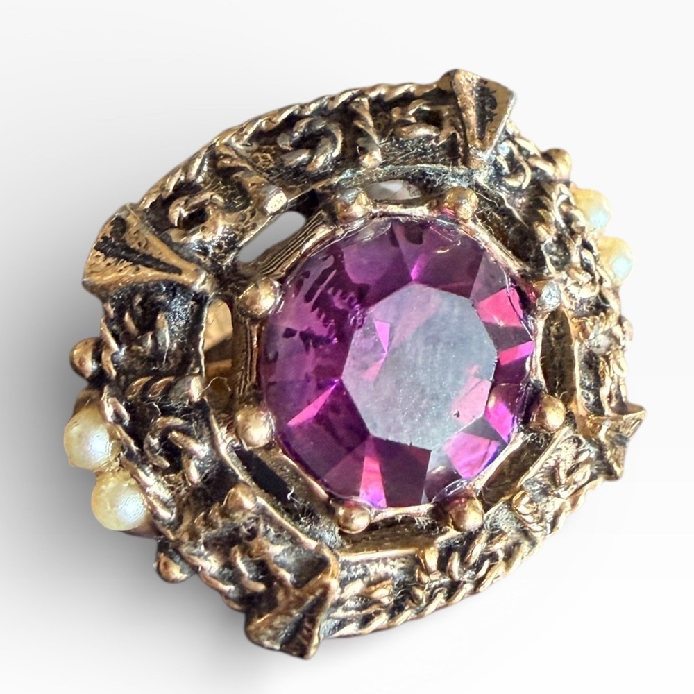 Vintage Ornate Purple Gem Statement Ring Gold Tone Filigree Pearl Accents Size 7